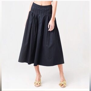 HUNTER BELL Stevie Pleated Midi Skirt in Onyx Black